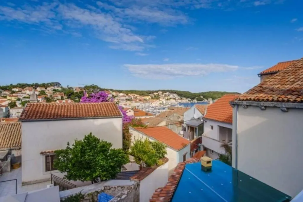 Lovely House, Near City Center, Mali Losinj