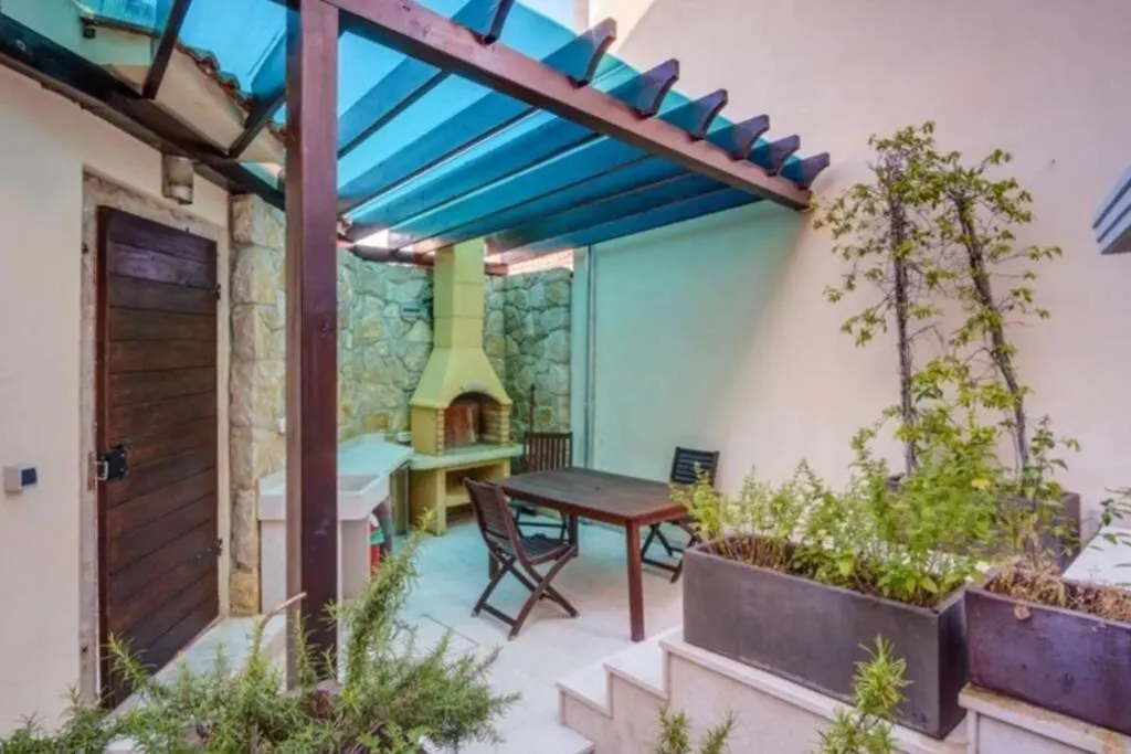 Apartment Lovely House, Near City Center, Mali Losinj
