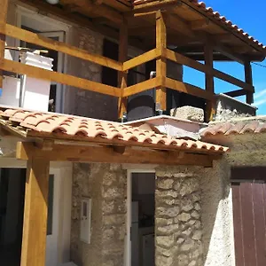 Flora Apartman