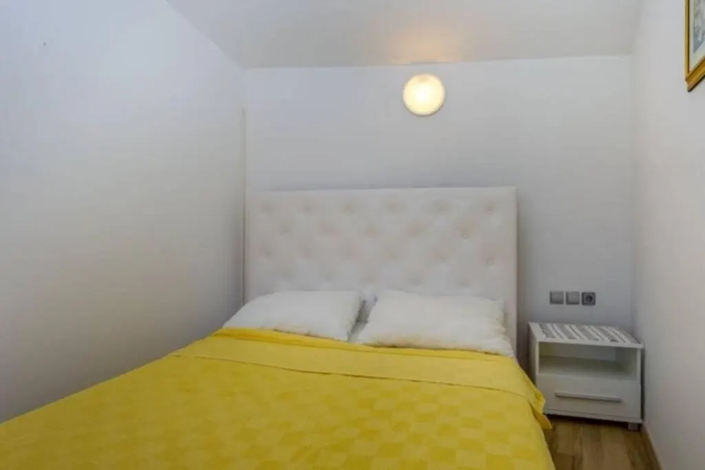 Apartment Lovely House, Near City Center, Mali Lošinj Kroatien